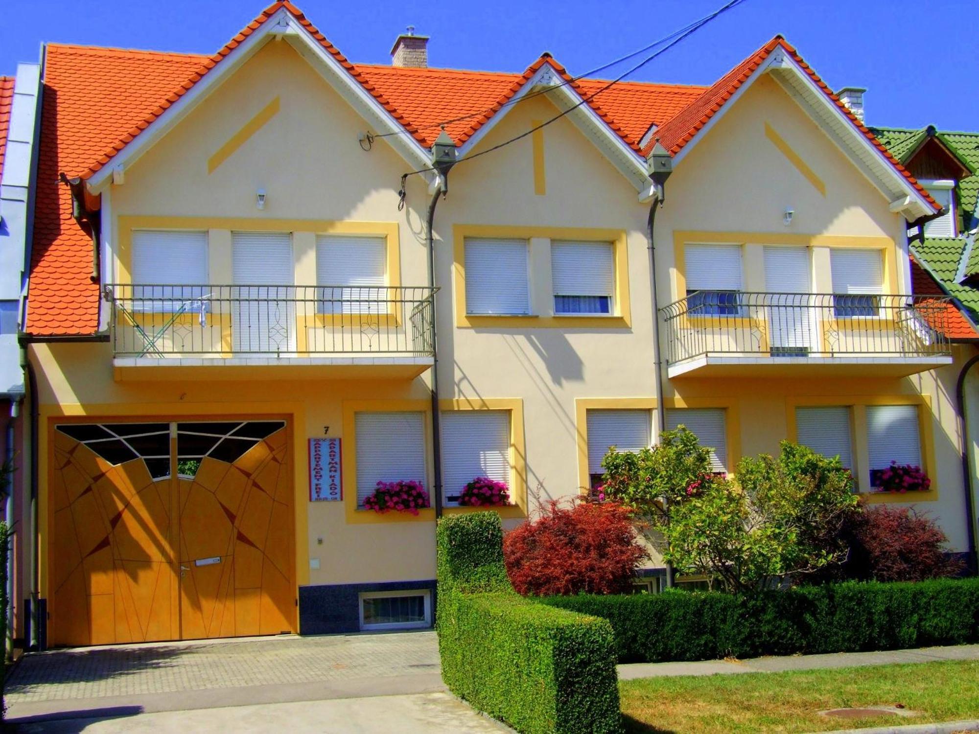 Apartment Revesz Harkány Rum bild